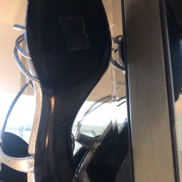 YSL gorgeous silver summer sandals Saint Laurent. Worn 2x - Picture 7 of 17